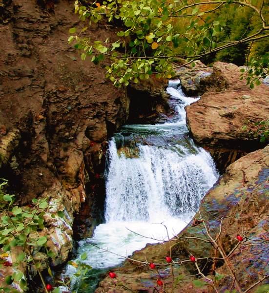 Cascada Putna