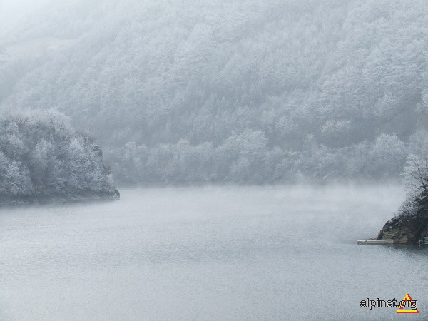 Lacul Tarniţa