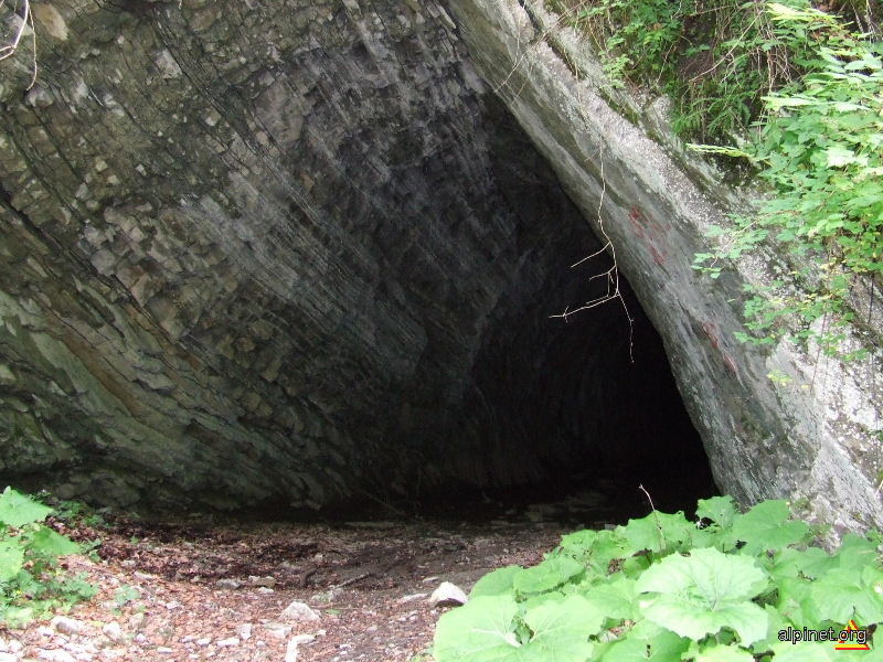 gura tunelului