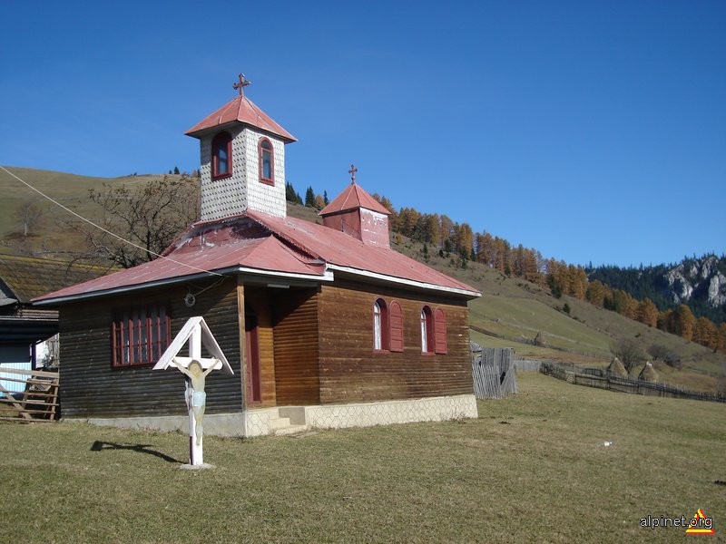 Biserica din Bârnadu
