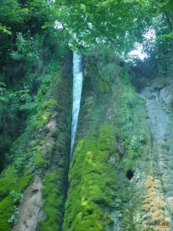 mini waterfall:)