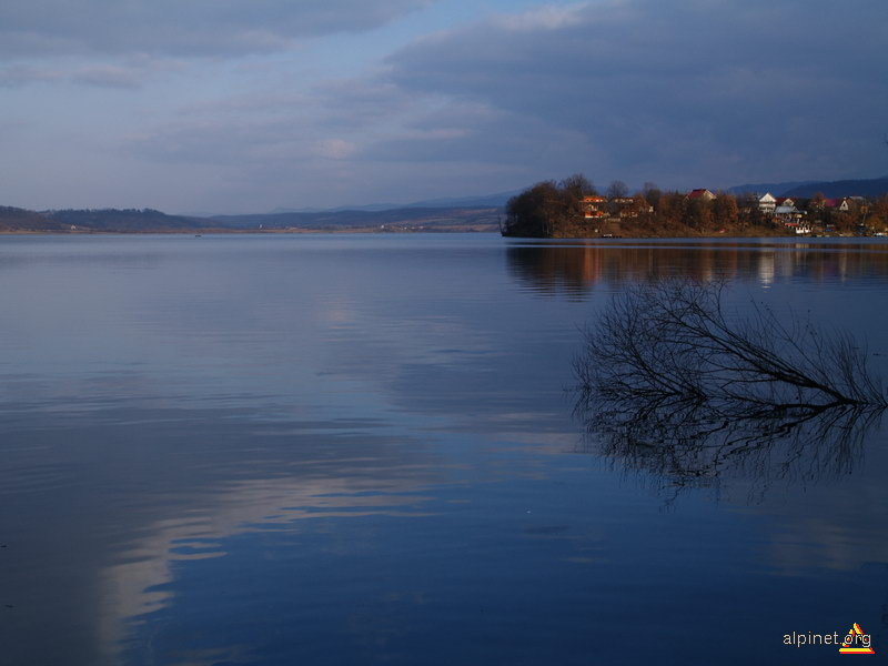 Lacul Surduc