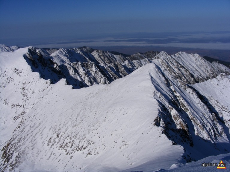 Privelişte de pe vârful Viştea Mare (2527 m)-III