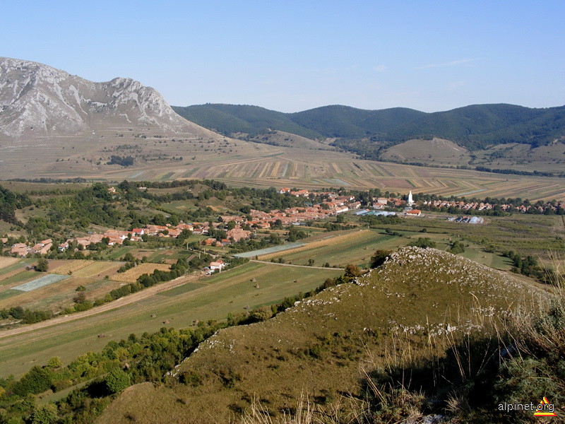 Satul Colţeşti